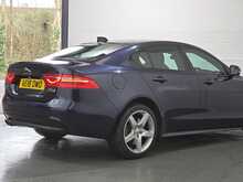 Jaguar XE d R-Sport 
