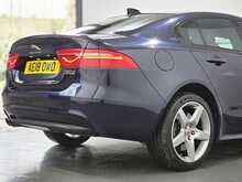 Jaguar XE d R-Sport 