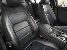 Jaguar XE d R-Sport 