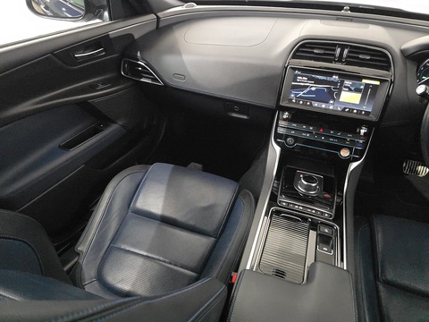 2.0d R-Sport Saloon 4dr Diesel Auto AWD Euro 6 (s/s) (180 ps)