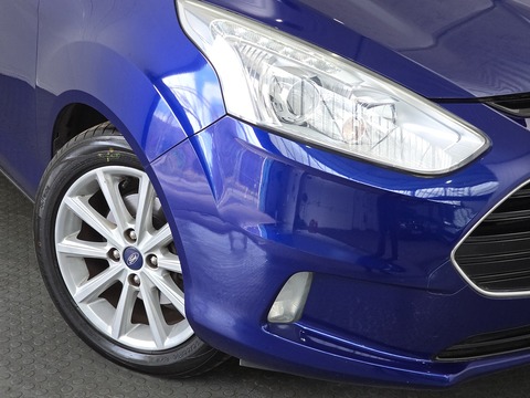 1.6 Titanium MPV 5dr Petrol Powershift Euro 5 (105 ps)