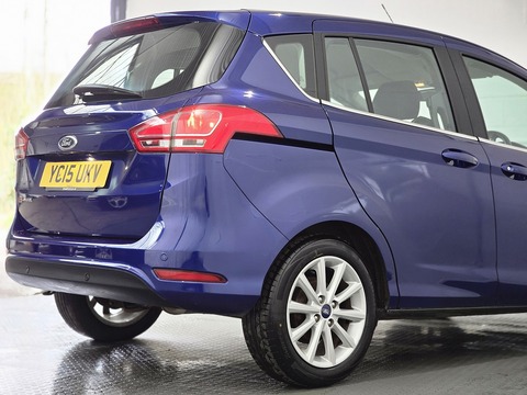 1.6 Titanium MPV 5dr Petrol Powershift Euro 5 (105 ps)