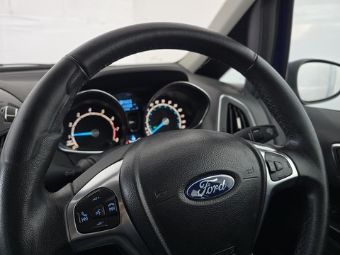 1.6 Titanium MPV 5dr Petrol Powershift Euro 5 (105 ps)