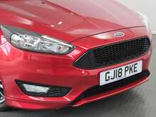 Ford Focus T EcoBoost ST-Line 