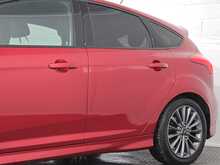 Ford Focus T EcoBoost ST-Line 