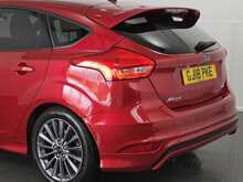 Ford Focus T EcoBoost ST-Line 