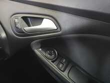 Ford Focus T EcoBoost ST-Line 