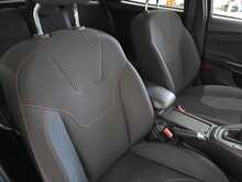 Ford Focus T EcoBoost ST-Line 