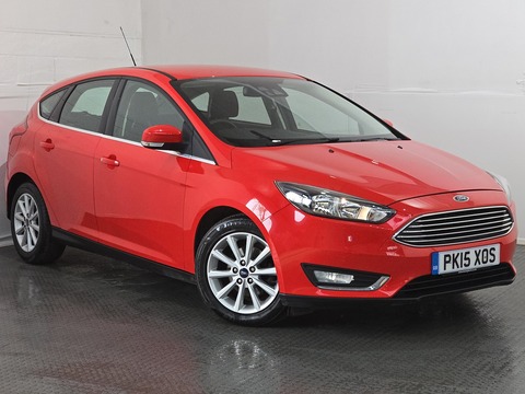 1.0T EcoBoost Titanium Hatchback 5dr Petrol Manual Euro 6 (s/s) (125 ps)