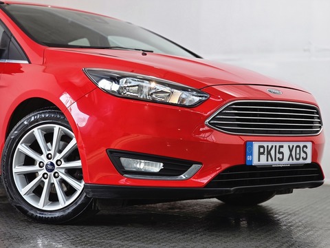 1.0T EcoBoost Titanium Hatchback 5dr Petrol Manual Euro 6 (s/s) (125 ps)