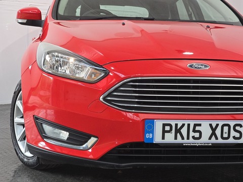 1.0T EcoBoost Titanium Hatchback 5dr Petrol Manual Euro 6 (s/s) (125 ps)