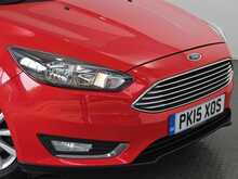Ford Focus T EcoBoost Titanium 