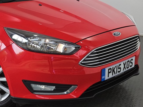 1.0T EcoBoost Titanium Hatchback 5dr Petrol Manual Euro 6 (s/s) (125 ps)