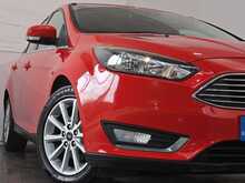 Ford Focus T EcoBoost Titanium 