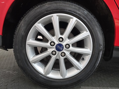 1.0T EcoBoost Titanium Hatchback 5dr Petrol Manual Euro 6 (s/s) (125 ps)