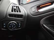 Ford Focus T EcoBoost Titanium 