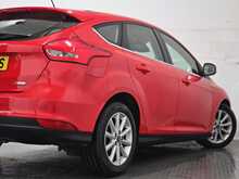 Ford Focus T EcoBoost Titanium 