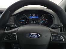 Ford Focus T EcoBoost Titanium 