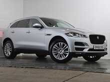 Jaguar F-PACE D240 Portfolio 