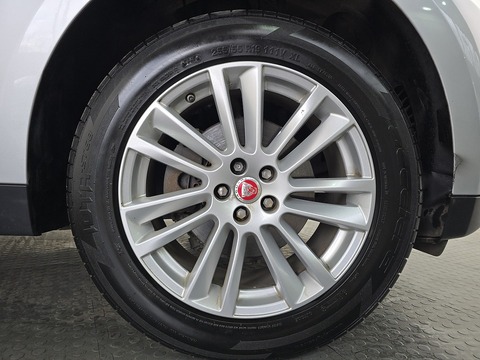 2.0 D240 Portfolio SUV 5dr Diesel Auto AWD Euro 6 (s/s) (240 ps)