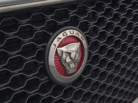 2.0 D240 Portfolio SUV 5dr Diesel Auto AWD Euro 6 (s/s) (240 ps)