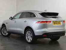 Jaguar F-PACE D240 Portfolio 