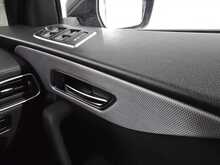 Jaguar F-PACE D240 Portfolio 