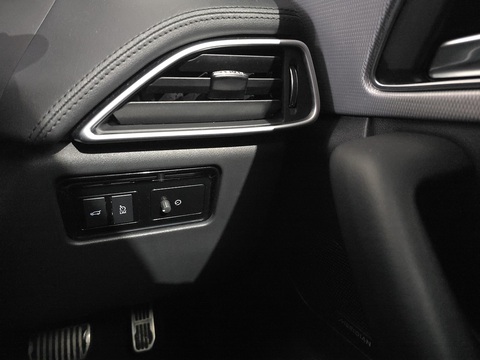 2.0 D240 Portfolio SUV 5dr Diesel Auto AWD Euro 6 (s/s) (240 ps)