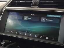 Jaguar F-PACE D240 Portfolio 