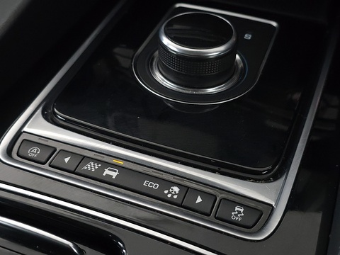 2.0 D240 Portfolio SUV 5dr Diesel Auto AWD Euro 6 (s/s) (240 ps)