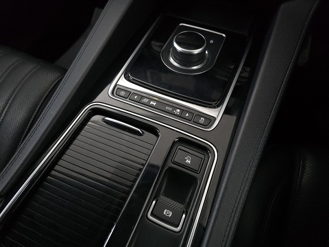 2.0 D240 Portfolio SUV 5dr Diesel Auto AWD Euro 6 (s/s) (240 ps)