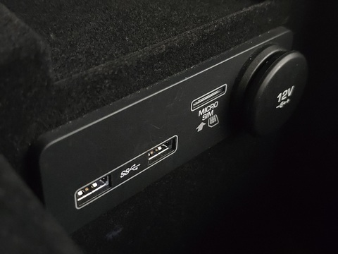 2.0 D240 Portfolio SUV 5dr Diesel Auto AWD Euro 6 (s/s) (240 ps)