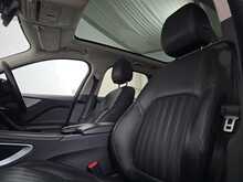 Jaguar F-PACE D240 Portfolio 
