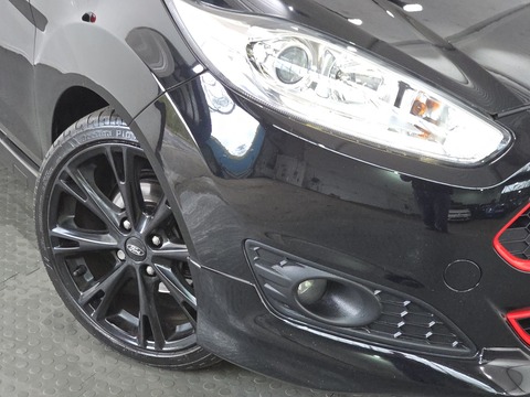 1.0T EcoBoost ST-Line Hatchback 3dr Petrol Manual Euro 6 (s/s) (140 ps)