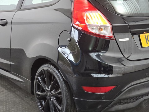 1.0T EcoBoost ST-Line Hatchback 3dr Petrol Manual Euro 6 (s/s) (140 ps)