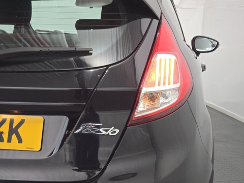 1.0T EcoBoost ST-Line Hatchback 3dr Petrol Manual Euro 6 (s/s) (140 ps)