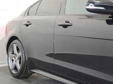 Jaguar XE d R-Sport 
