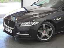 Jaguar XE d R-Sport 