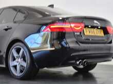 Jaguar XE d R-Sport 