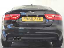 Jaguar XE d R-Sport 