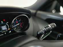 Jaguar XE d R-Sport 