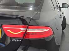 Jaguar XE d R-Sport 