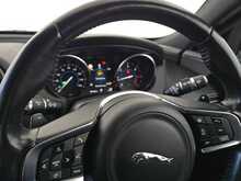Jaguar XE d R-Sport 