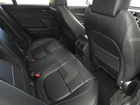 2.0d R-Sport Saloon 4dr Diesel Auto Euro 6 (s/s) (180 ps)