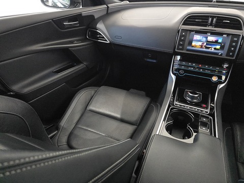 2.0d R-Sport Saloon 4dr Diesel Auto Euro 6 (s/s) (180 ps)