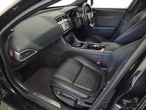 2.0d R-Sport Saloon 4dr Diesel Auto Euro 6 (s/s) (180 ps)