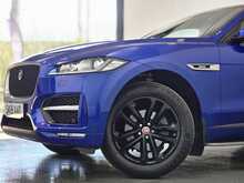 Jaguar F-PACE D180 R-Sport 