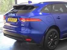 Jaguar F-PACE D180 R-Sport 