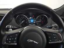 Jaguar F-PACE D180 R-Sport 