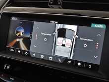 Jaguar F-PACE D180 R-Sport 